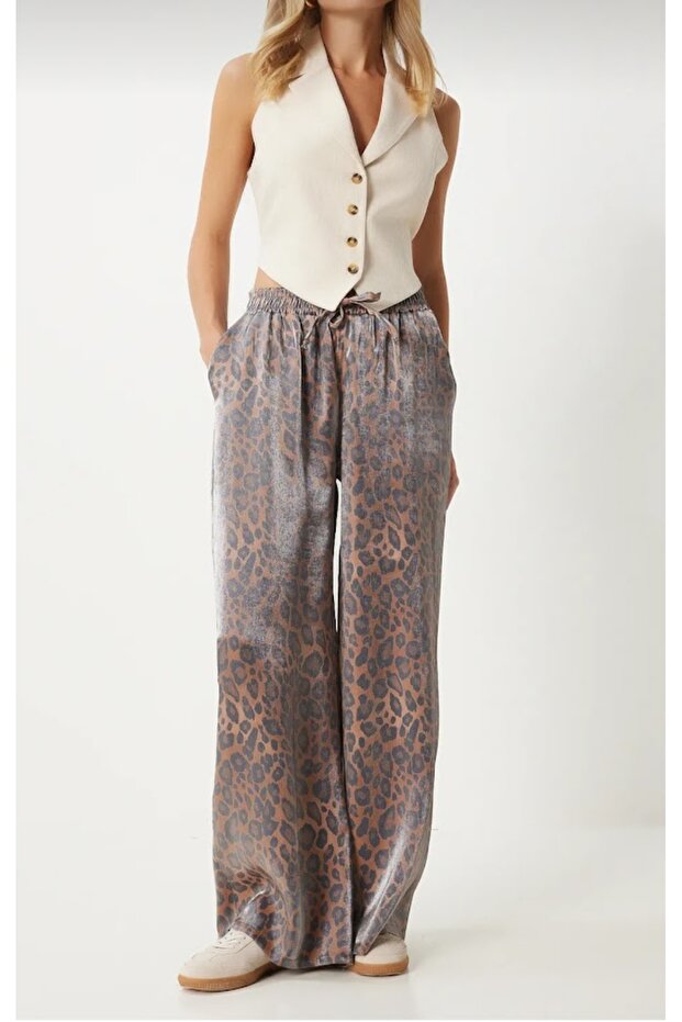 بنطلون من الساتان بنمط ليوبارد - 2