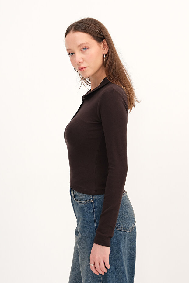 بلوزة بأزرار وياقة بولو B1848 - 4