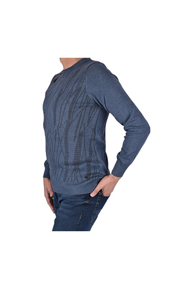 Crew Neck Patterned Sweater - 3