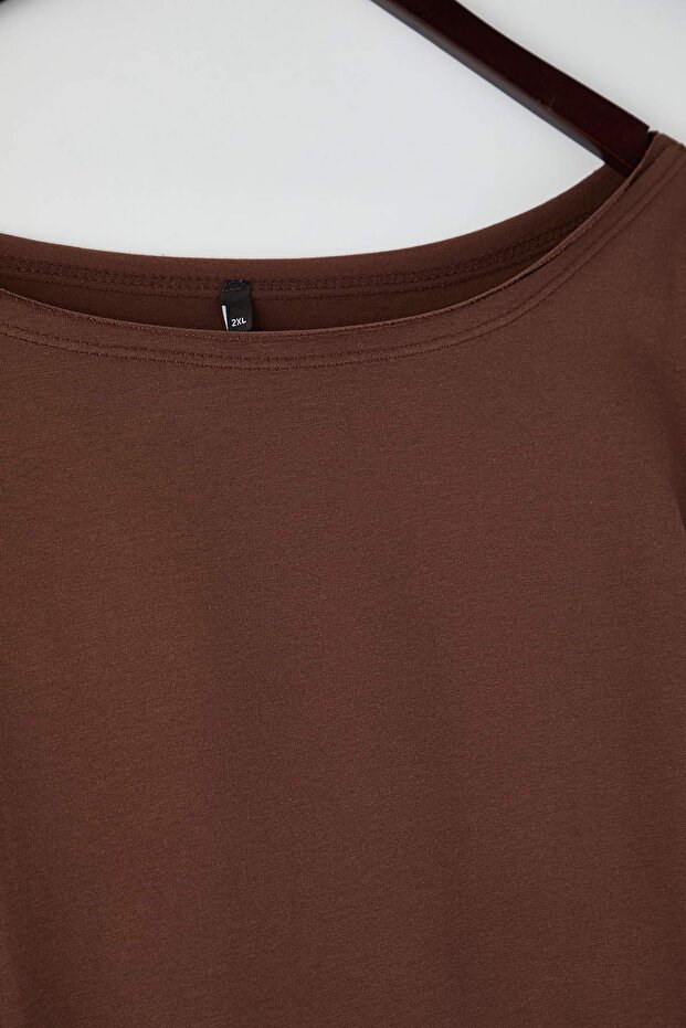 Kahverengi-Bej 2'li Paket %100 Pamuk Asimetrik Kayık Yaka Crop Örme T-Shirt TBBAW26BF00001 - 10