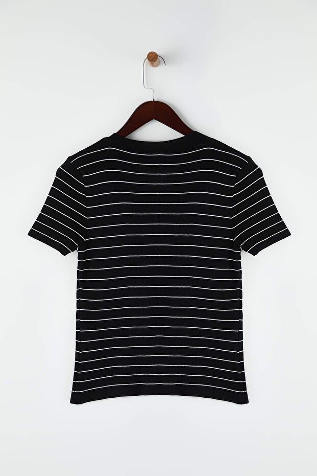 Siyah*001 Bisiklet Yaka Triko İnce Bluz TWOSS25BZ00300 - 6