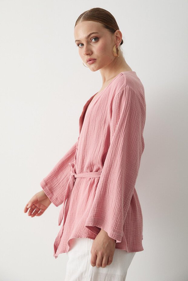 كيمونو وردي متعدد الأزرار - 5