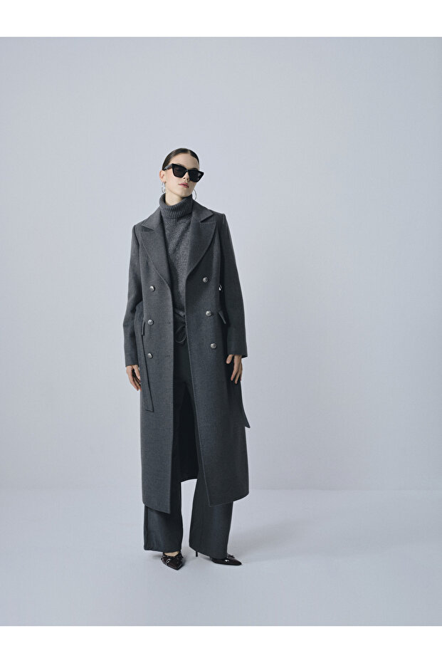 Medallion Buttoned Double-Breasted Coat Anthracite