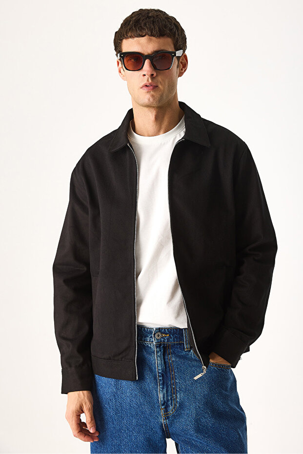 Önü Fermuarlı Regular Fit Kaşe Ceket-Siyah - 2