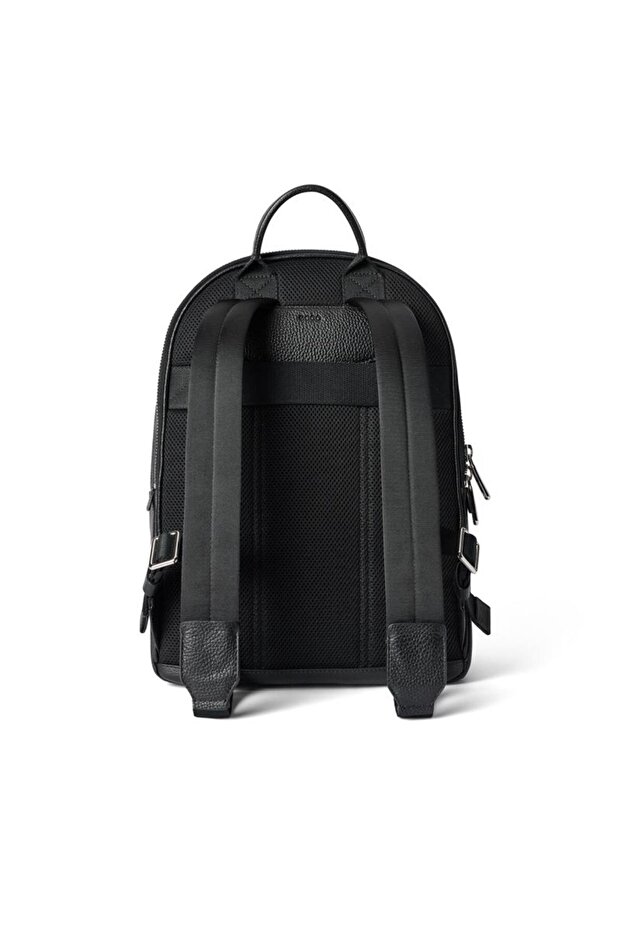 Round Pack L Pebbled Leather Bag - 2