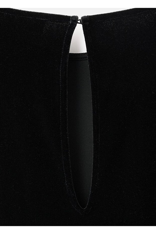 Kemerli kadife tulum - 6