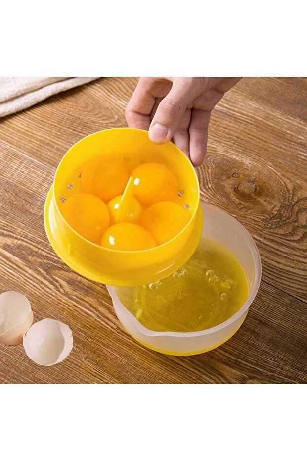 Separator for egg yolks from whites. Easily. - 1