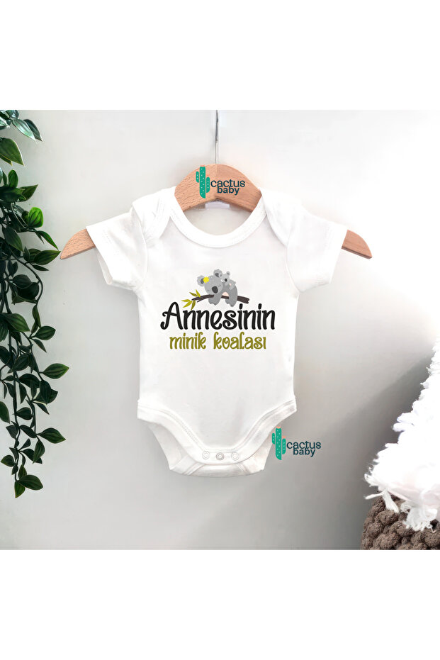 Aunt Still Looks Like a Mother Written on It Baby Bodysuit 100% Cotton