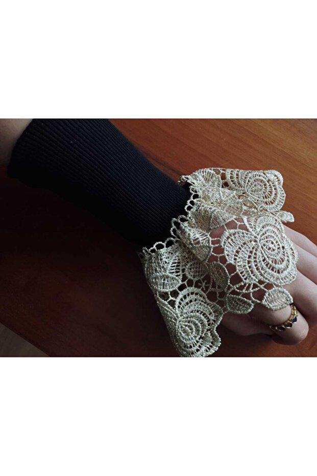 زهور الأورتندكا الذهبية - 2