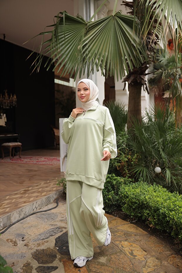 Modest Tracksuit Set Two-Piece Set Zippered Neck