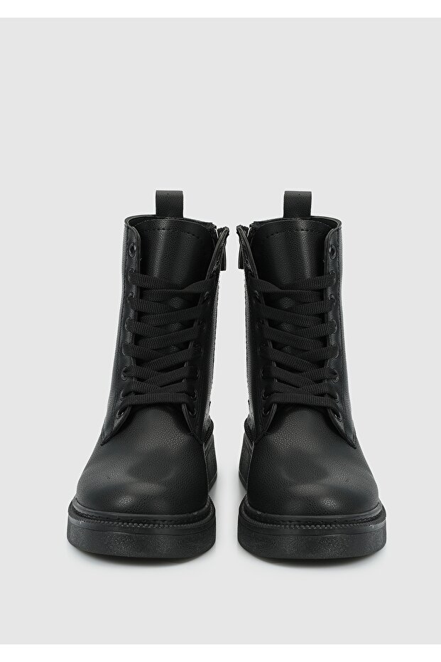 Siyah Kadın Bot - 3