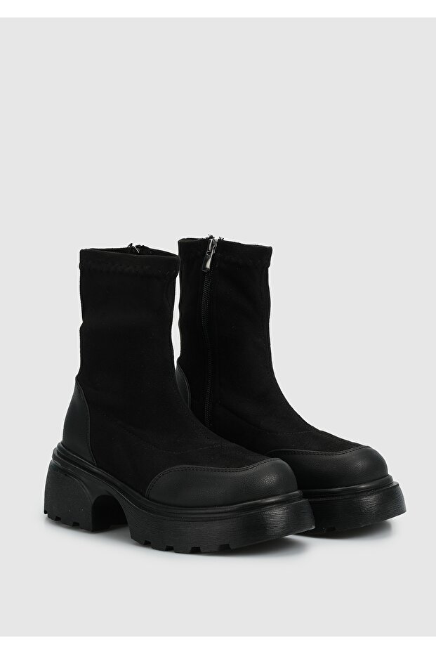 Siyah Kadın Bot - 2