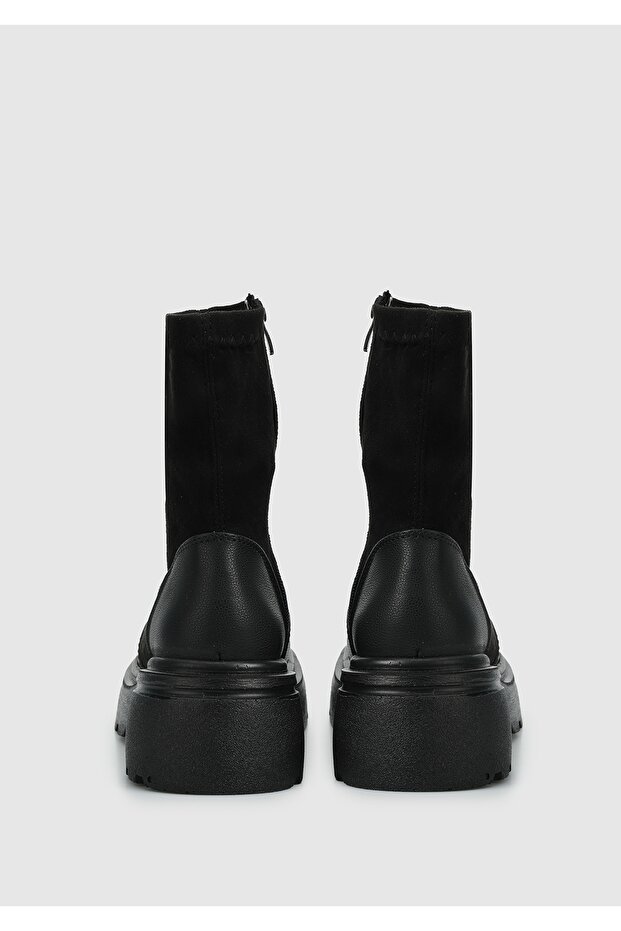 Siyah Kadın Bot - 4