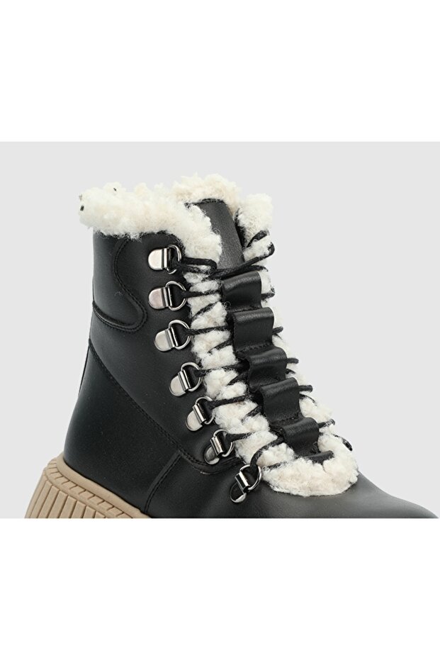 Siyah Kız Çocuk Bot - 5