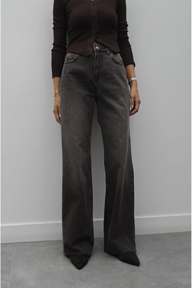 Bitterbraune Jeans mit mittlerer Taille - 3