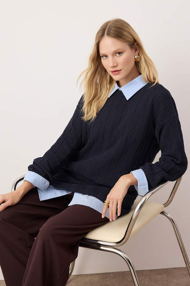 Navy Blue Boucle Knit Sweater Tctaw26Ak00014