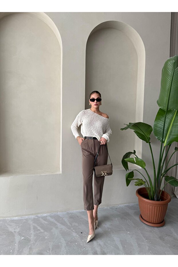 Braune Ruby-Hose mit Knopfleiste - 3