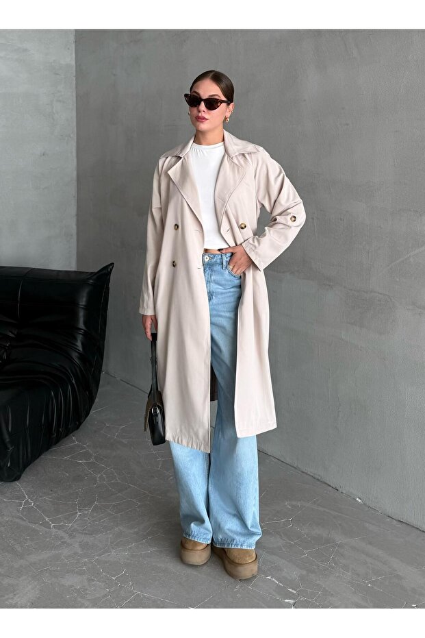 Kremowy, drapowany, długi płaszcz typu trencz bez podszewki - 1