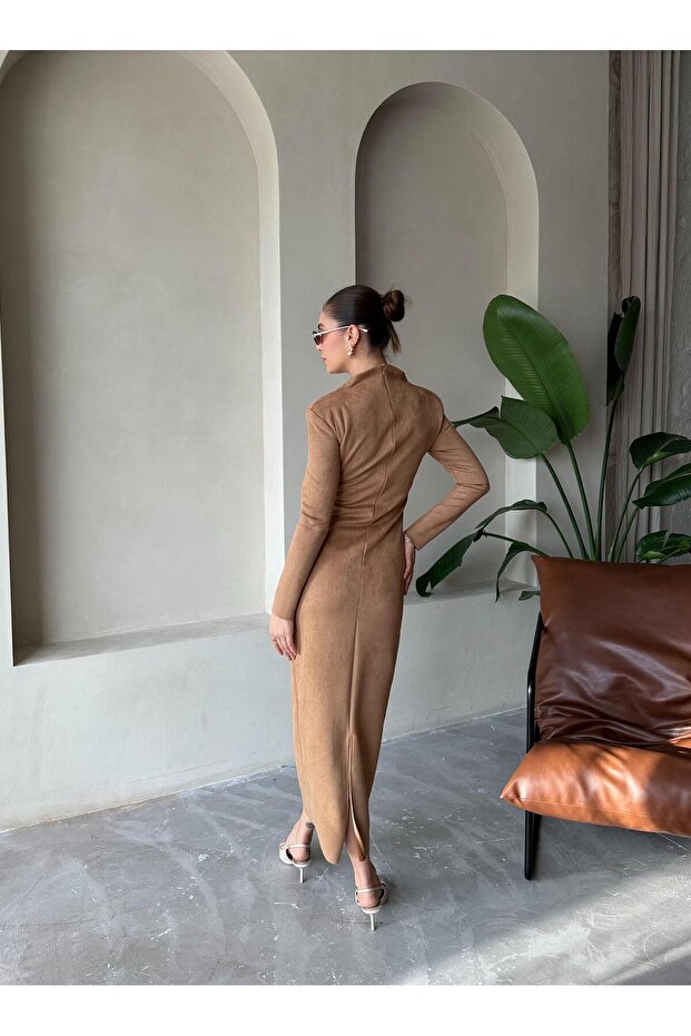 Barna Nancy velúr midi hosszúságú ruha - 8