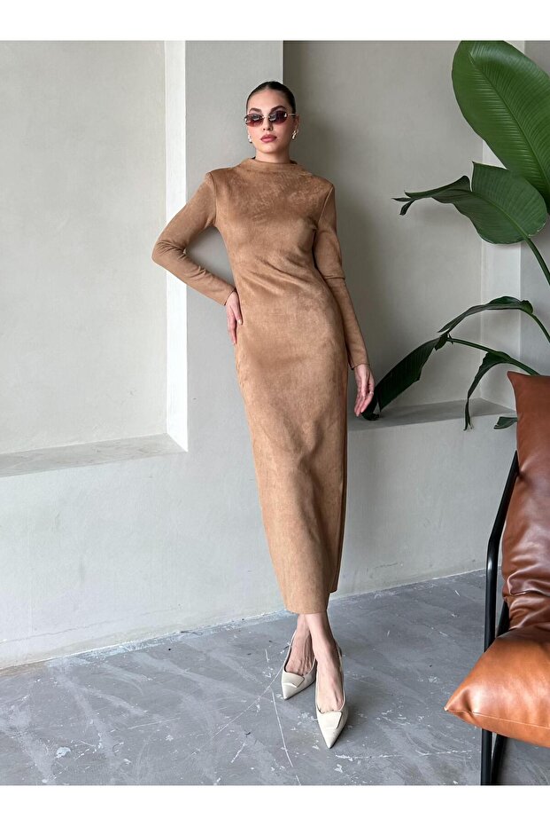 Barna Nancy velúr midi hosszúságú ruha - 1