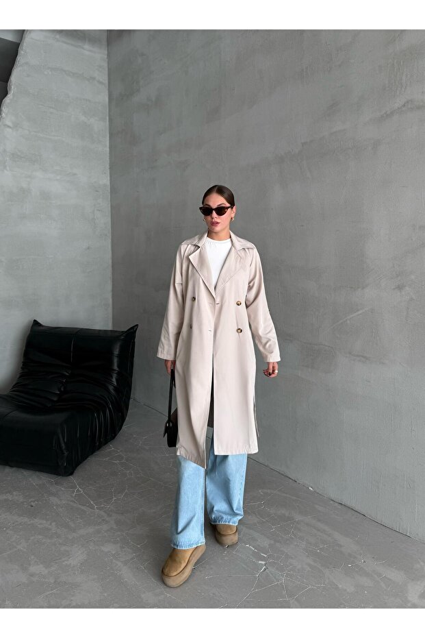Kremowy, drapowany, długi płaszcz typu trencz bez podszewki - 5