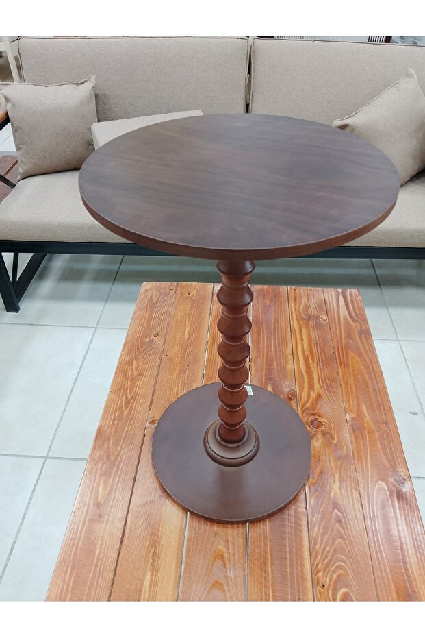 Practical serving table in three modern colors - 2