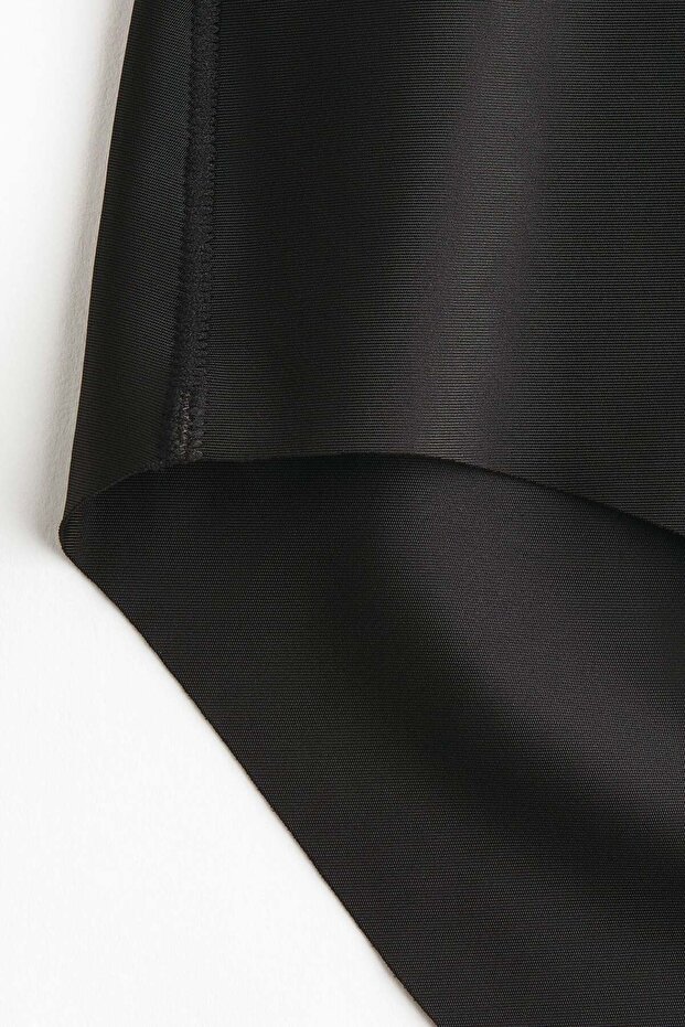 قطعتان من الملابس الداخلية الخفيفة لتشكيل الجسم - 3