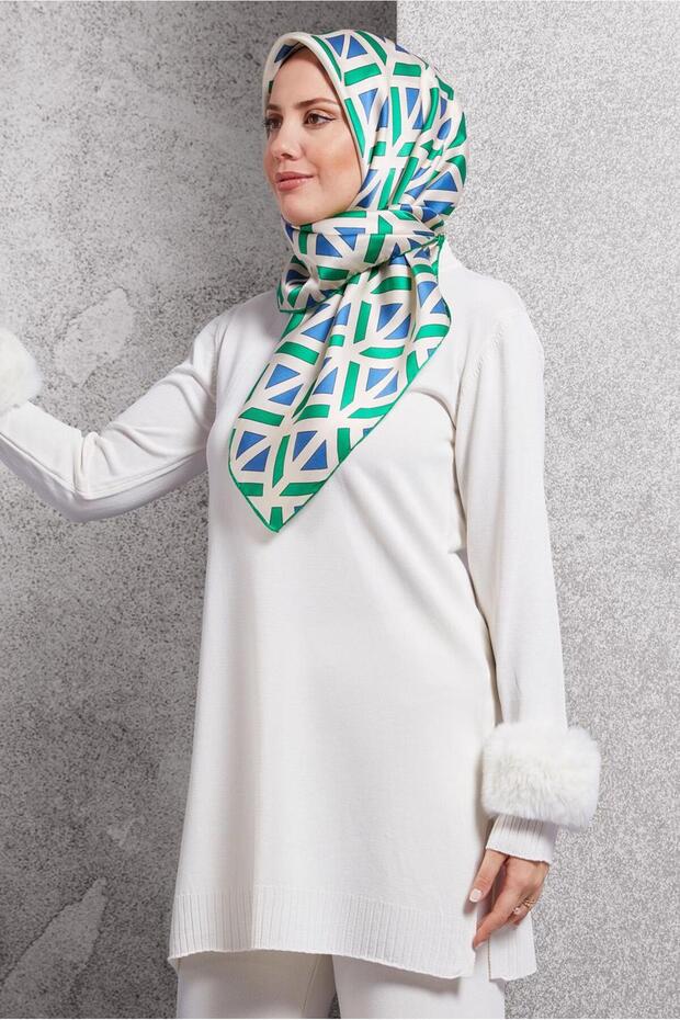 ألفينا وشاح حريري 50476