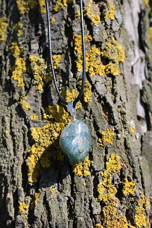 Indian Agate Natural Stone Necklace with Moss Agate