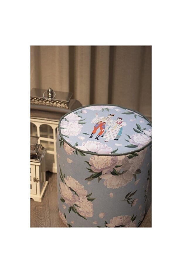 Blue-White Rose Puf - 3