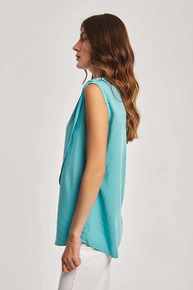 بلوزة سادة بدون أكمام - 3