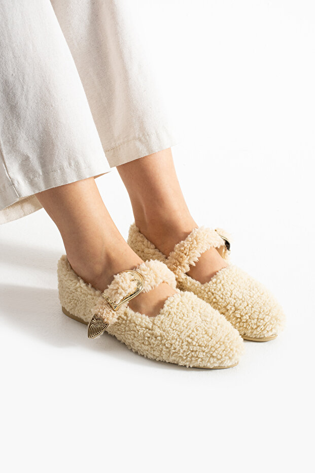 Kadın Bej Yün Tokalı Kışlık Babet Ev ve Dış Mekan Ayakkabısı - 2