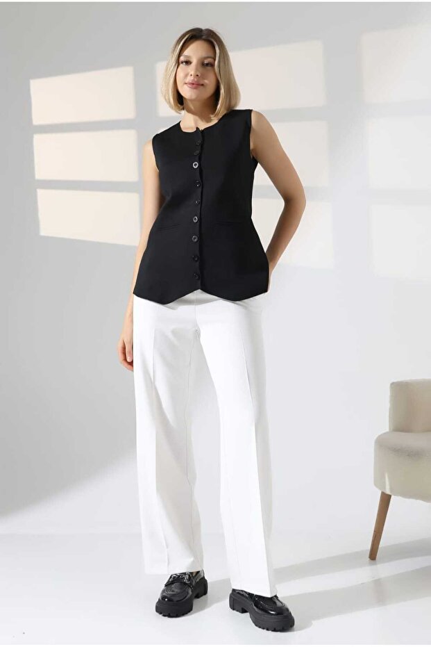 Women's Black Zero Sleeve Knitwear Long Vest.