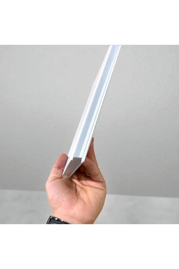 Modelist Notebook - White Modelist Notebook - 20X28Cm Unlined Notebook - 1