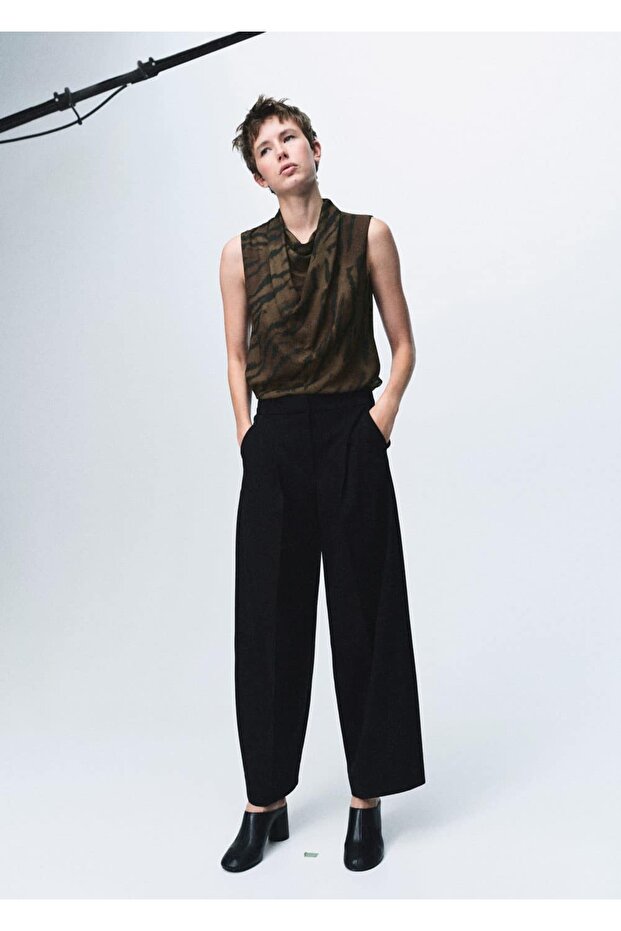 Hayvan desenli drape yaka bluz - 2