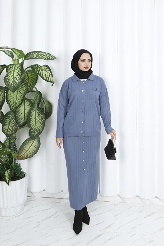 Button Detailed Knitwear Skirt Suit