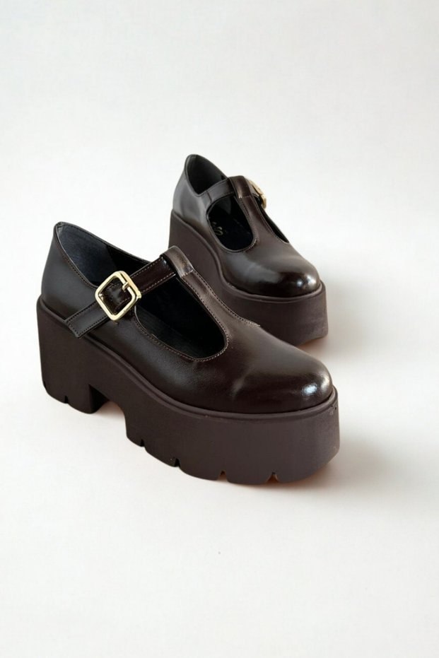 Brown Patent Leather Thick Sole Women's Loafer P7014