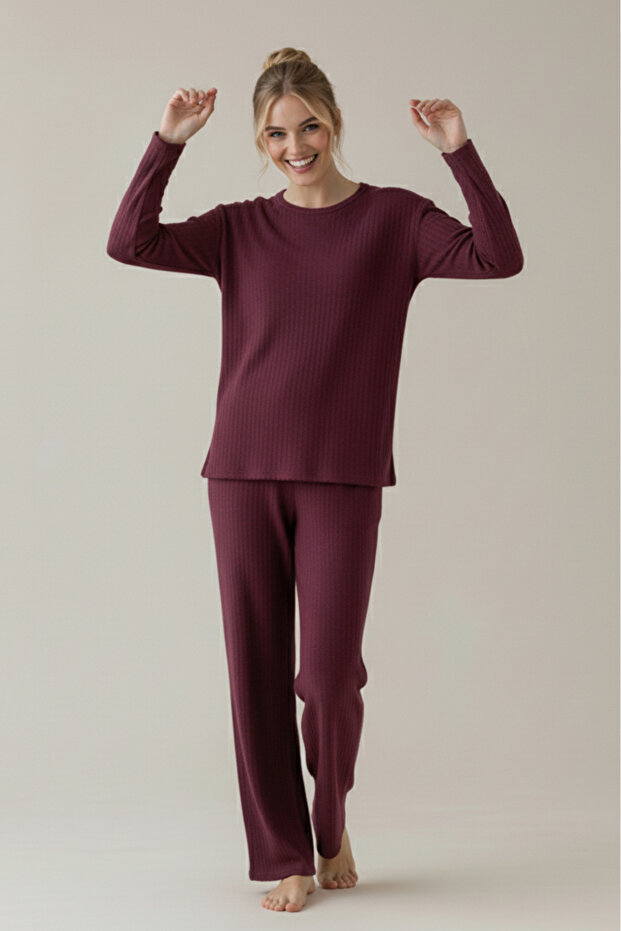 Pamuklu Kalın Kışlık Şeritli Şardonlu İnterlok Örme Pijama Takımı - 1