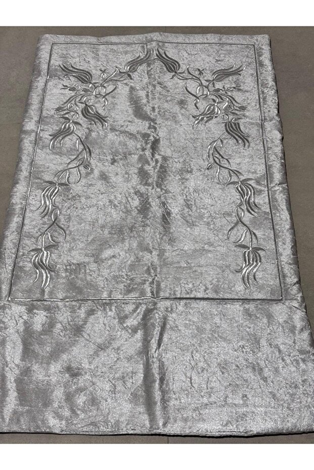 Sırma Embroidered Luxury Prayer Rug – Single Velvet Prayer Rug & Stylish and High-Quality Prayer Mat