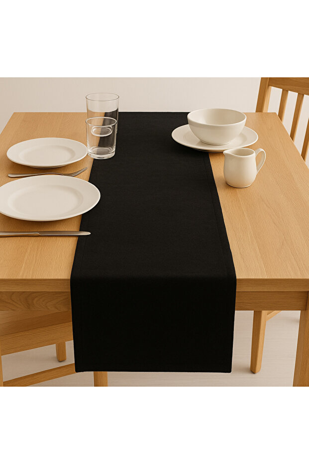 Soft Velvet Look Table Runner – Minimal & Stylish Touches (40×140 cm)