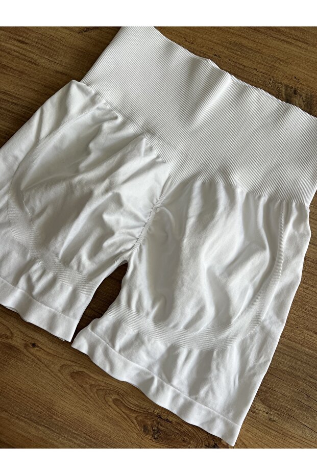 Extra Push-up Büzgülü Şort - 4