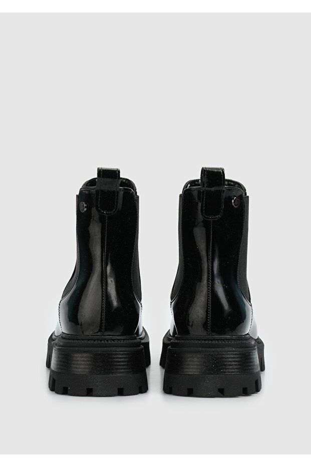 Siyah Kadın Bot - 4