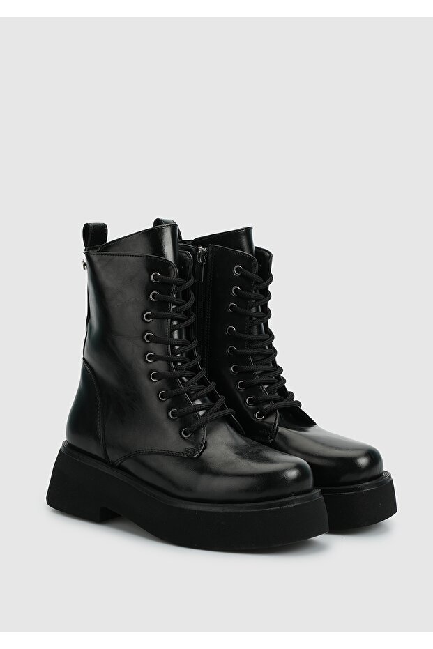 Siyah Kadın Bot - 2