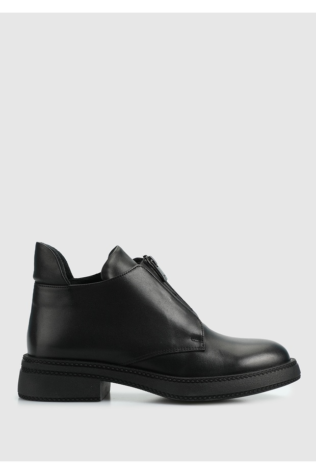 Siyah Deri Kadın Bot - 1