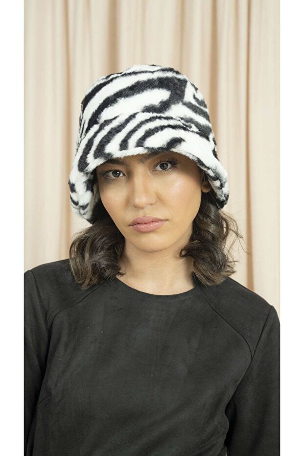 قبعة فرو ثنائية اللون - 1