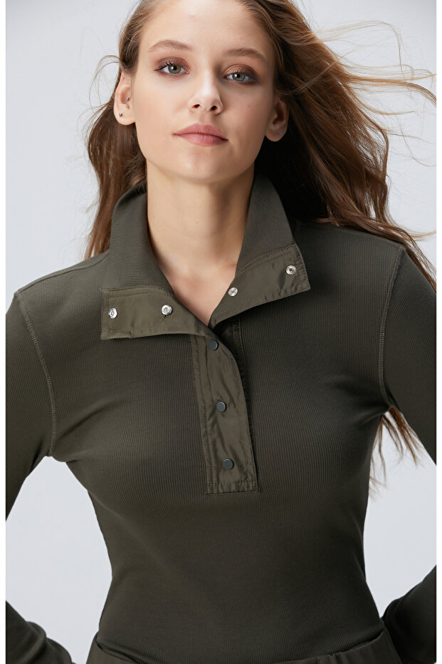 N-Tech Haki T-shirt - 2