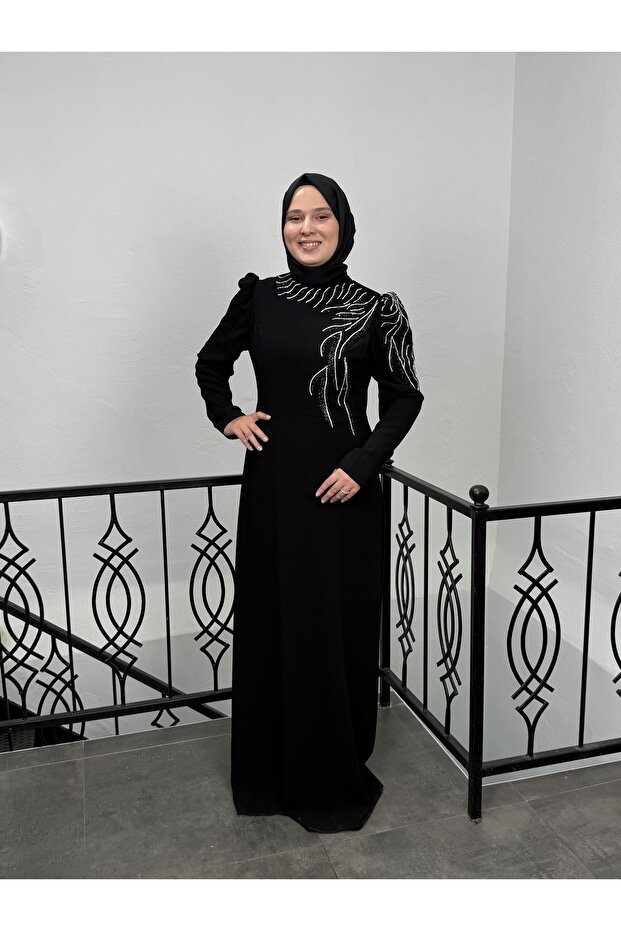 0084 Taş İşlemeli Krep Kumaş Abiye - 2