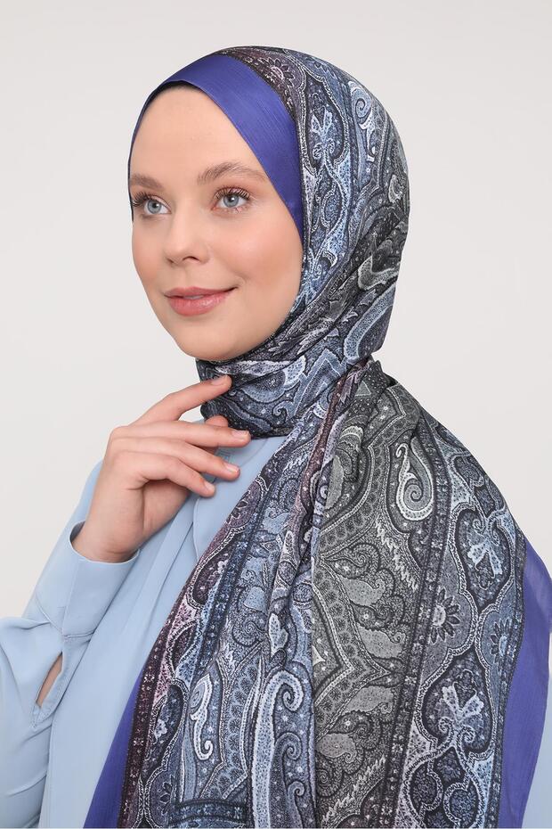 شال ذو نمط مظلل من ماركة ساكس