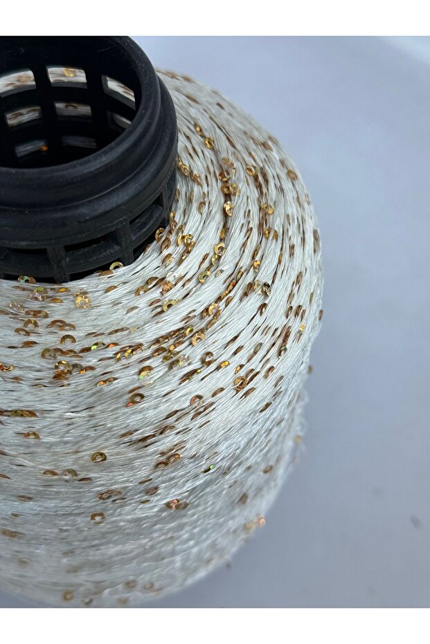 Beyaz Gold pullu ip - 1