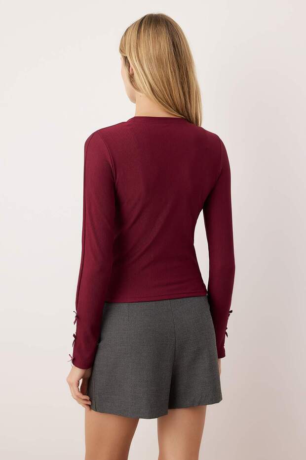 Bordo Esnek Vücuda Oturan Kolları Fiyonk Detaylı Esnek Örme Bluz TWOAW26BZ00304 - 4